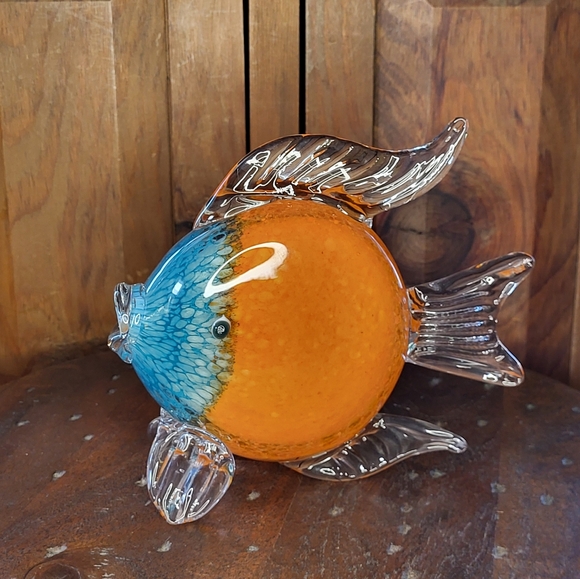 Glass Fish Figurine in Orange and Blue - Picture 7 of 14